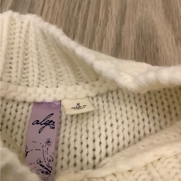 Sweater Weather bundle❤️❤️❤️❤️ - Picture 16 of 16